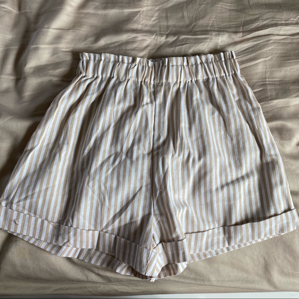 Two Piece Set - Picture 4 of 4